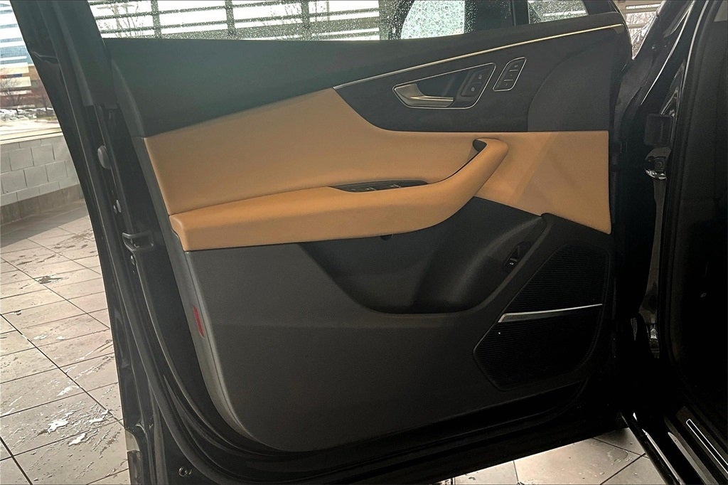 2021 Audi Q7 45 Premium Plus quattro